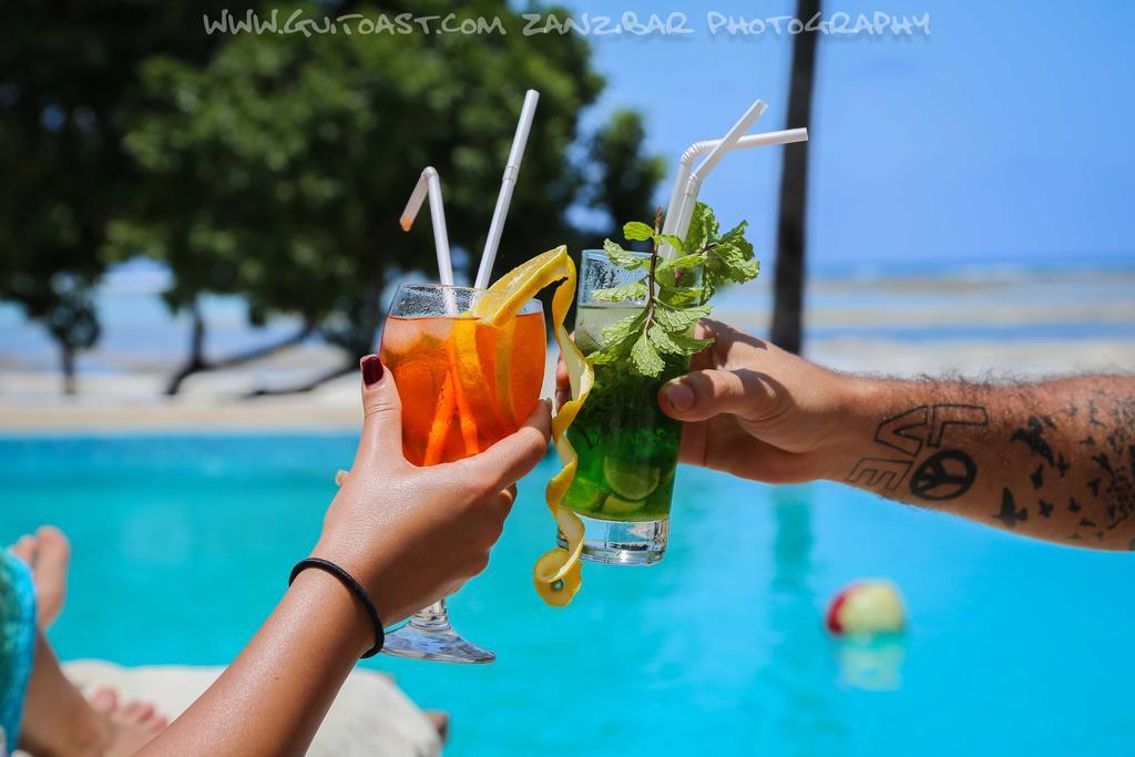 Albatross Ocean View Hotel Dongwe Exterior foto